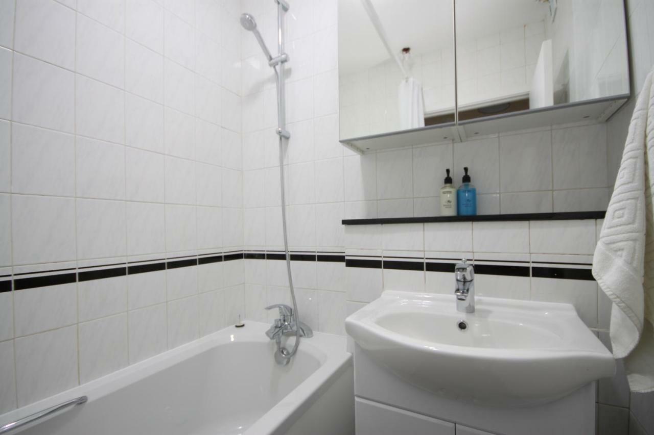 Camden Town Spacious 2 Bedroom Apartment - Sleeps 5 Guests! London Ngoại thất bức ảnh